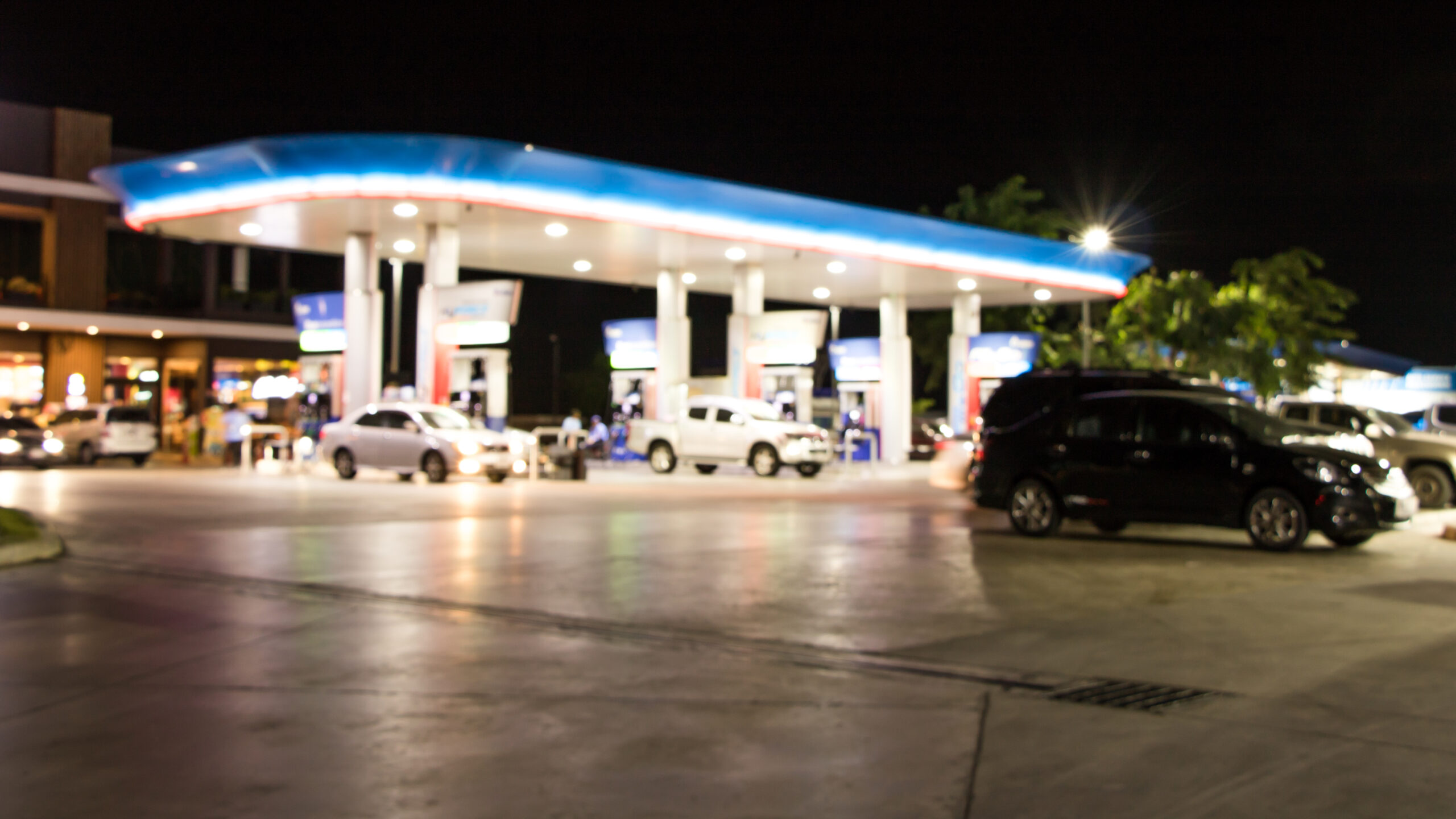 Cliente dá preferência a bandeira de posto de gasolina no momento de abastecer o seu veículo